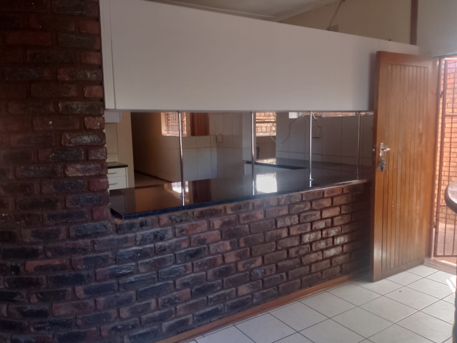 To Let 3 Bedroom Property for Rent in Kuruman Northern Cape